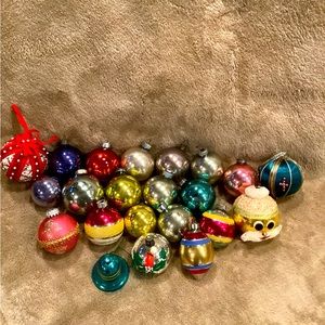 Vintage Lot Of 22 Christmas Ornaments